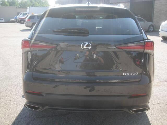 Used 2018 Lexus NX 300 AWD w/ Comfort Package image 6