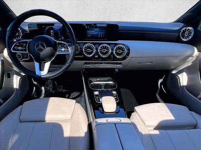 Used 2020 Mercedes-Benz A 220 image 15