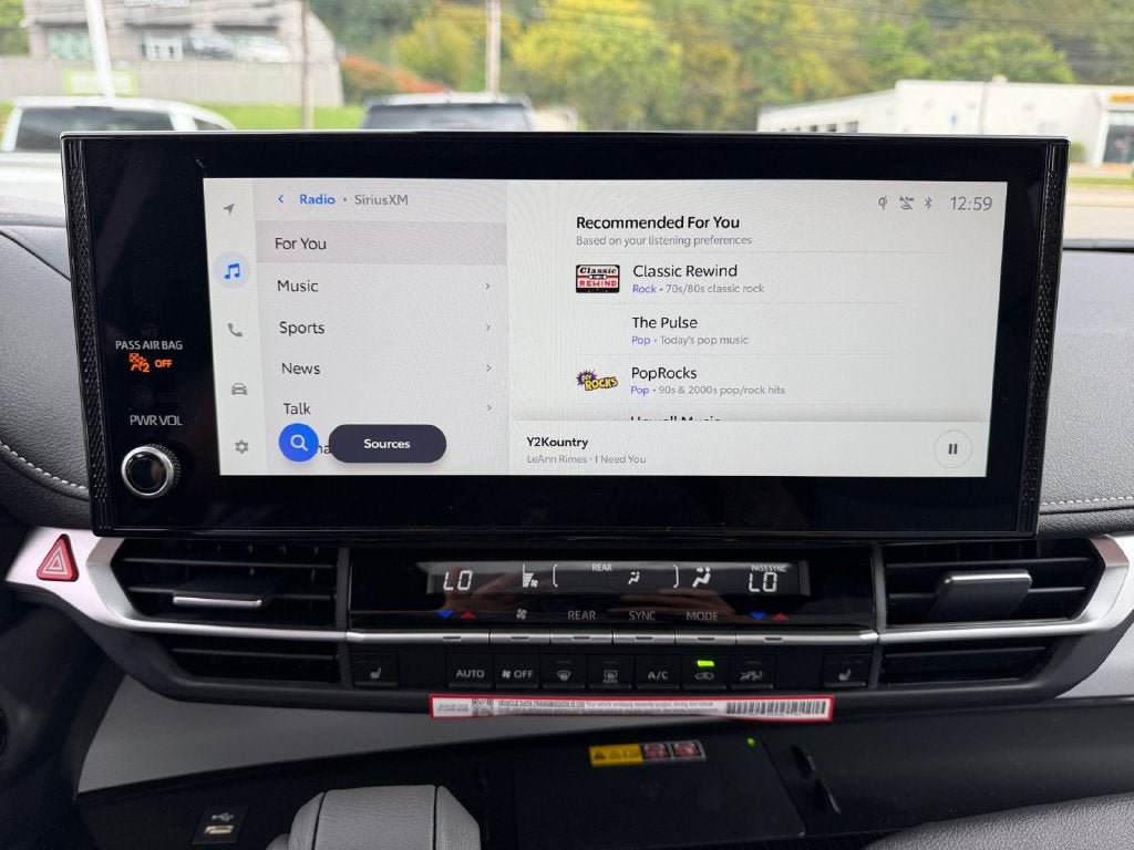 New 2026 Toyota Sienna XSE FWD image 19