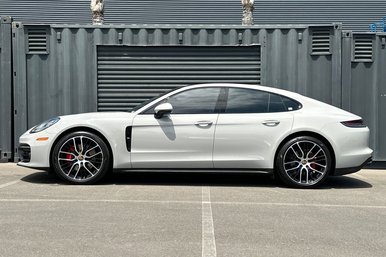 Certified 2023 Porsche Panamera 4S AWD/4WD image 2