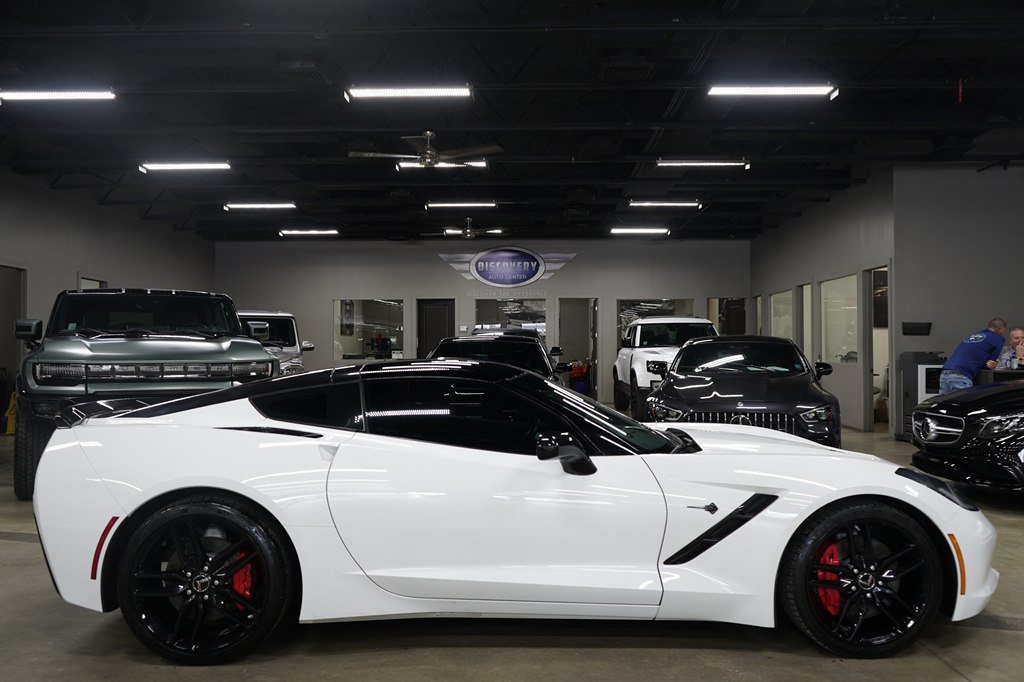 Used 2014 Chevrolet Corvette Stingray Coupe RWD image 6