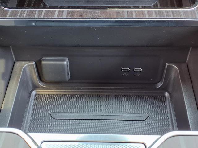 New 2025 GMC Sierra EV Denali image 9