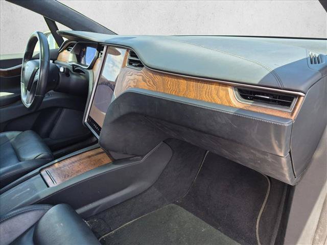 Used 2020 Tesla Model X Long Range AWD/4WD image 20