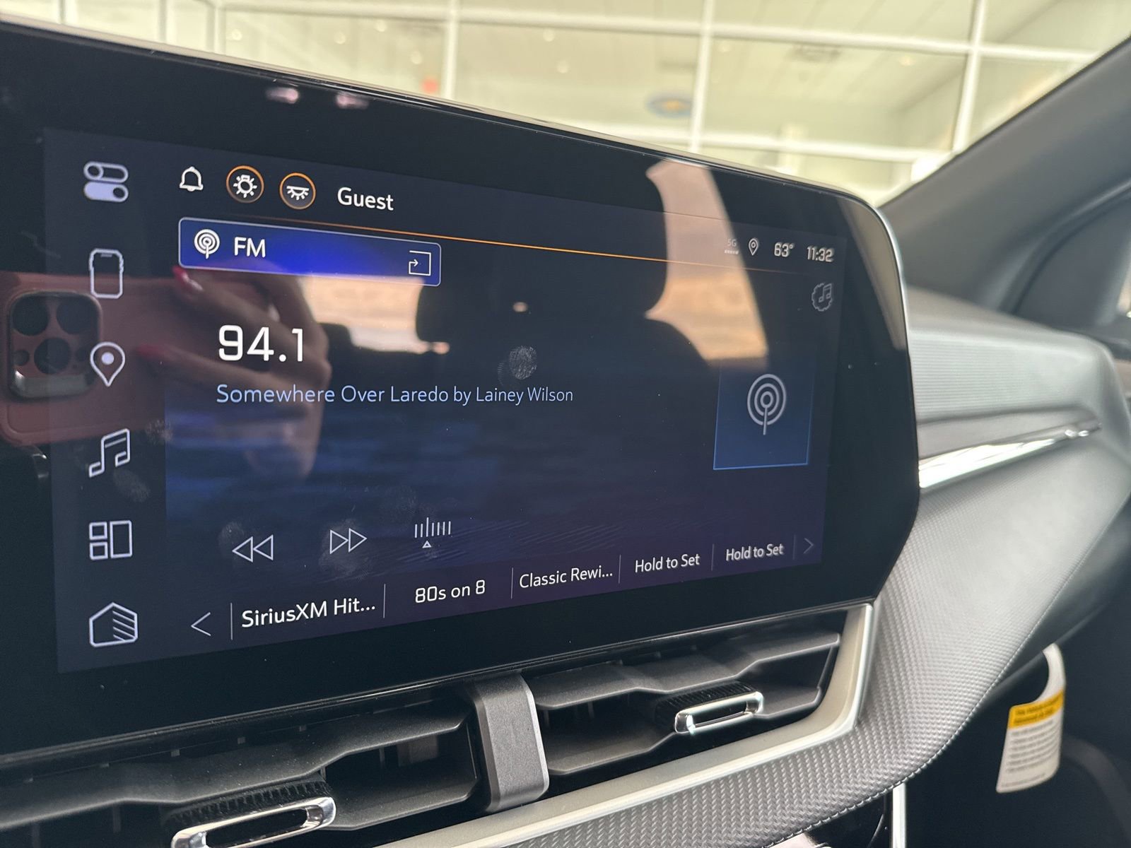 New 2026 Chevrolet Equinox LT w/ Convenience Package II image 30