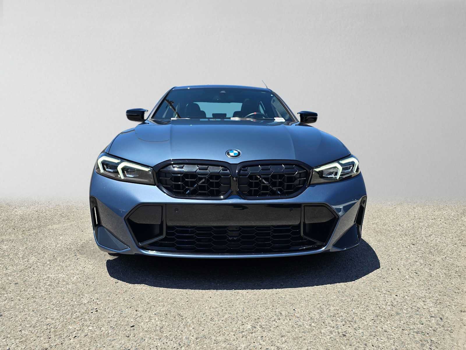 Used 2025 BMW M340i w/ Parking Assistance Package RWD image 8