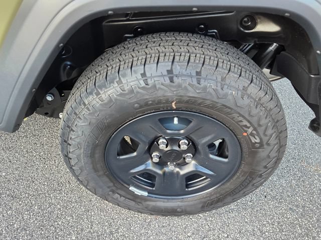 Used 2026 Jeep Wrangler Sport AWD/4WD image 7