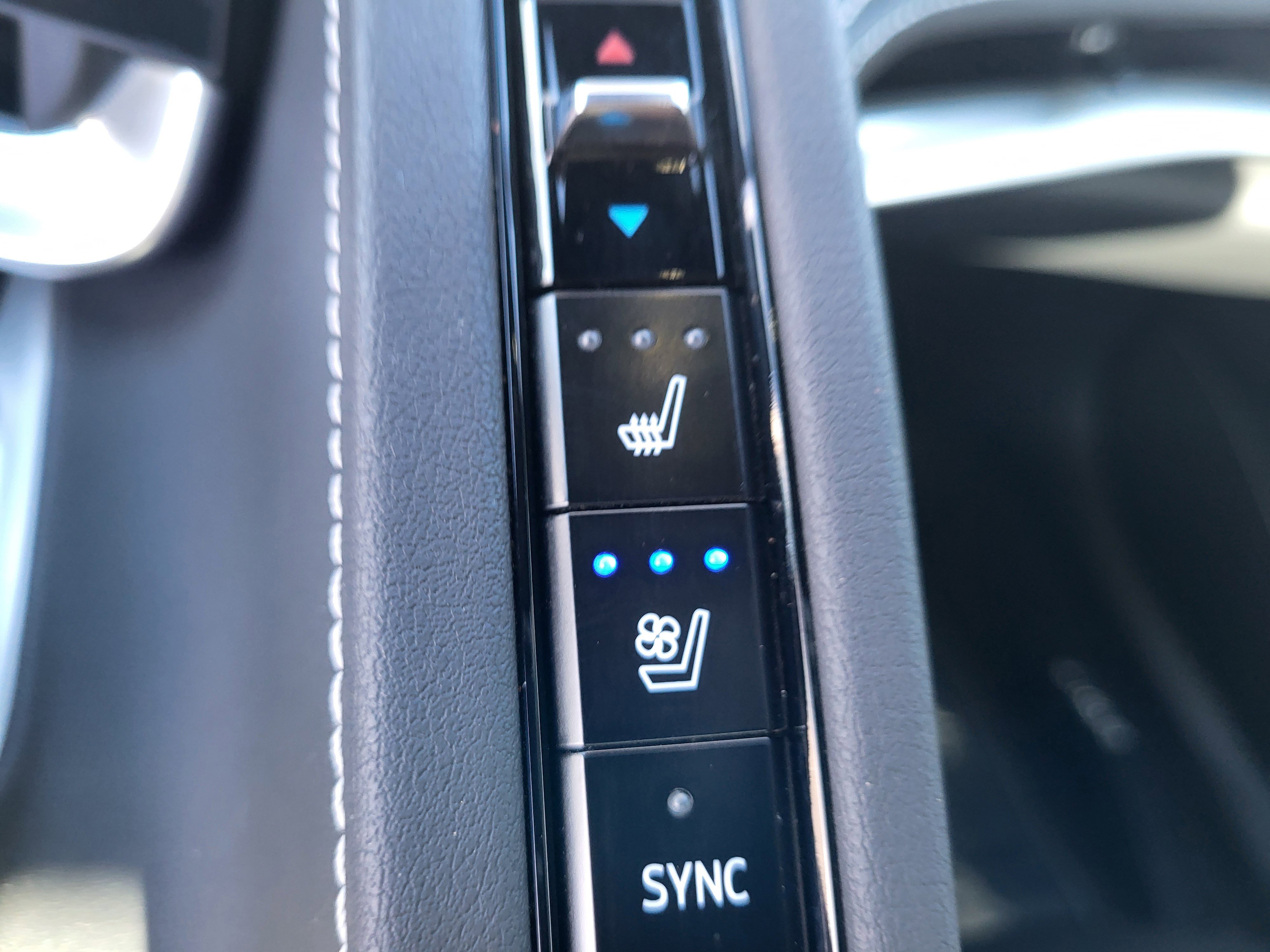 Used 2025 Chevrolet Corvette E-Ray image 13