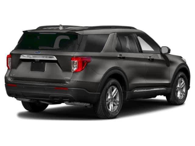 Used 2021 Ford Explorer XLT w/ Equipment Group 202A RWD image 2