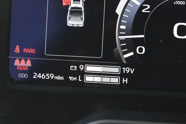 Used 2023 Toyota Tundra Platinum AWD/4WD image 33