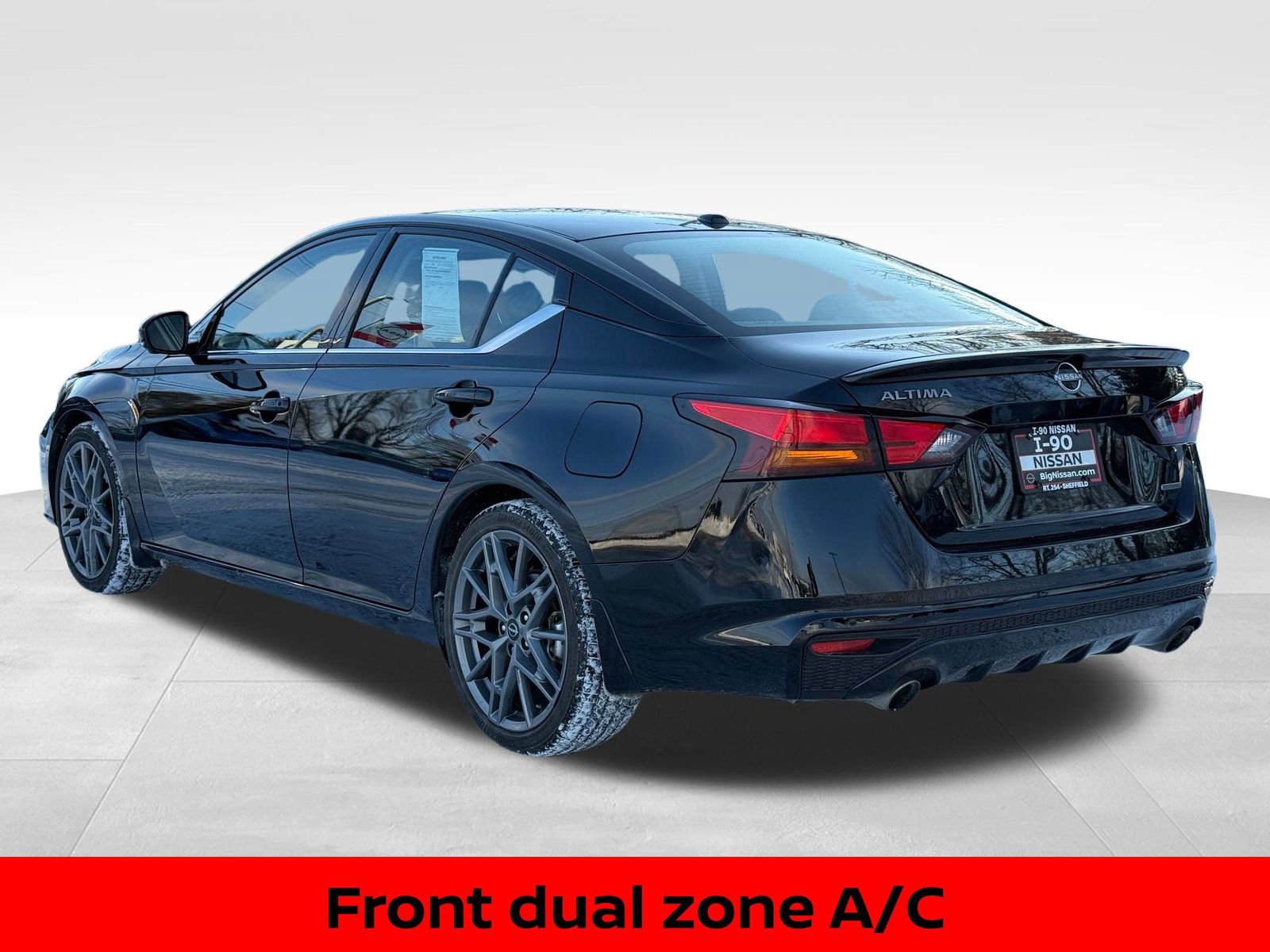 Certified 2024 Nissan Altima 2.0 SR image 9