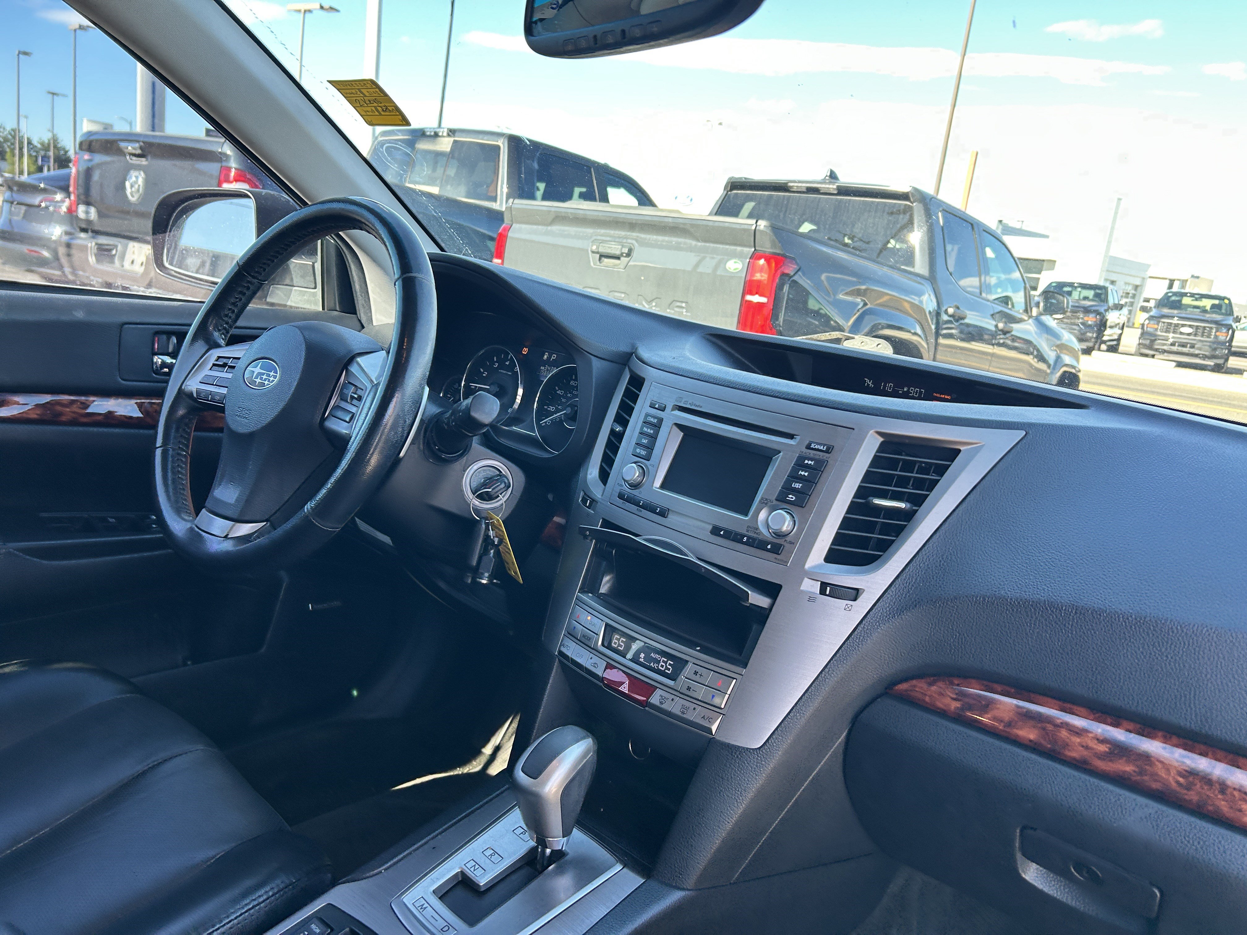 Used 2012 Subaru Outback 2.5i Limited w/ Popular Pkg 1B AWD/4WD image 14