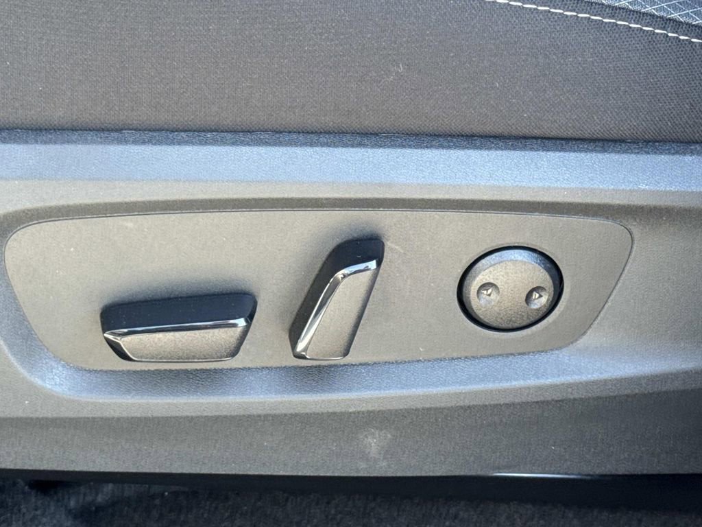 New 2026 Nissan Pathfinder SV FWD image 22