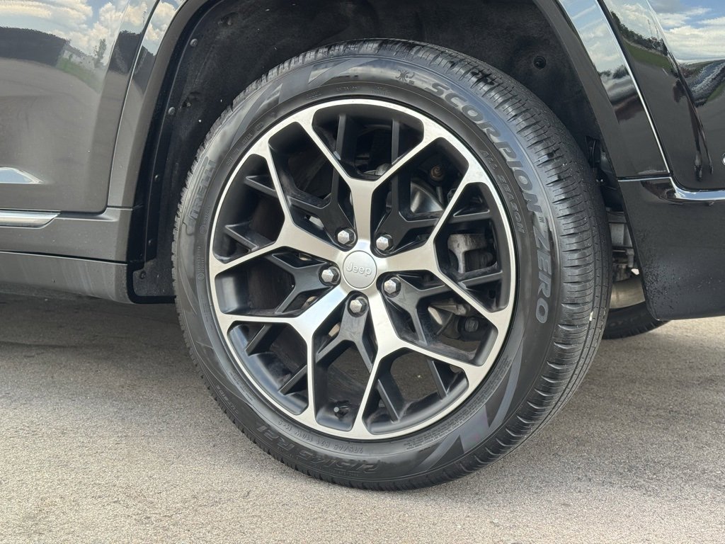 Used 2022 Jeep Grand Cherokee Summit image 28