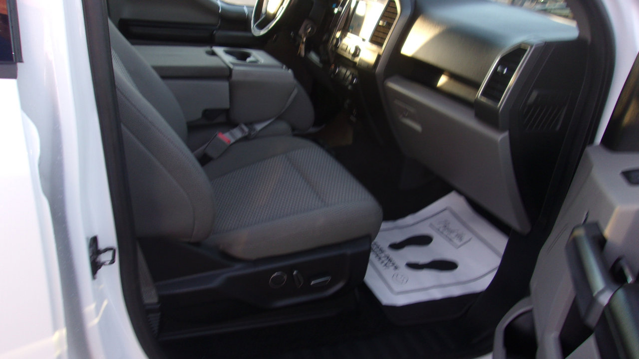 Used 2018 Ford F150 XLT w/ Equipment Group 302A Luxury image 5