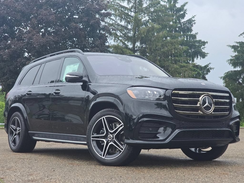 New 2026 Mercedes-Benz GLS 450 4MATIC image 1