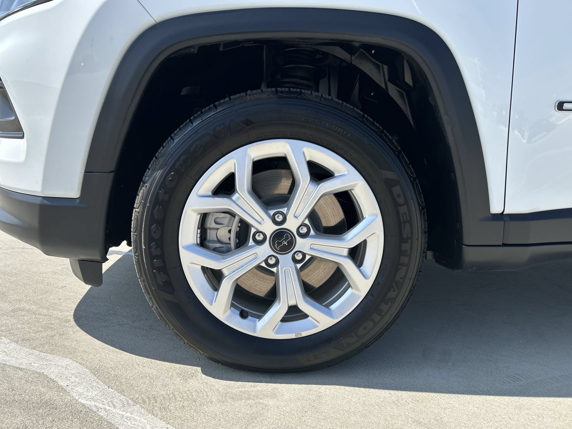 Used 2025 Jeep Compass Latitude AWD/4WD image 18