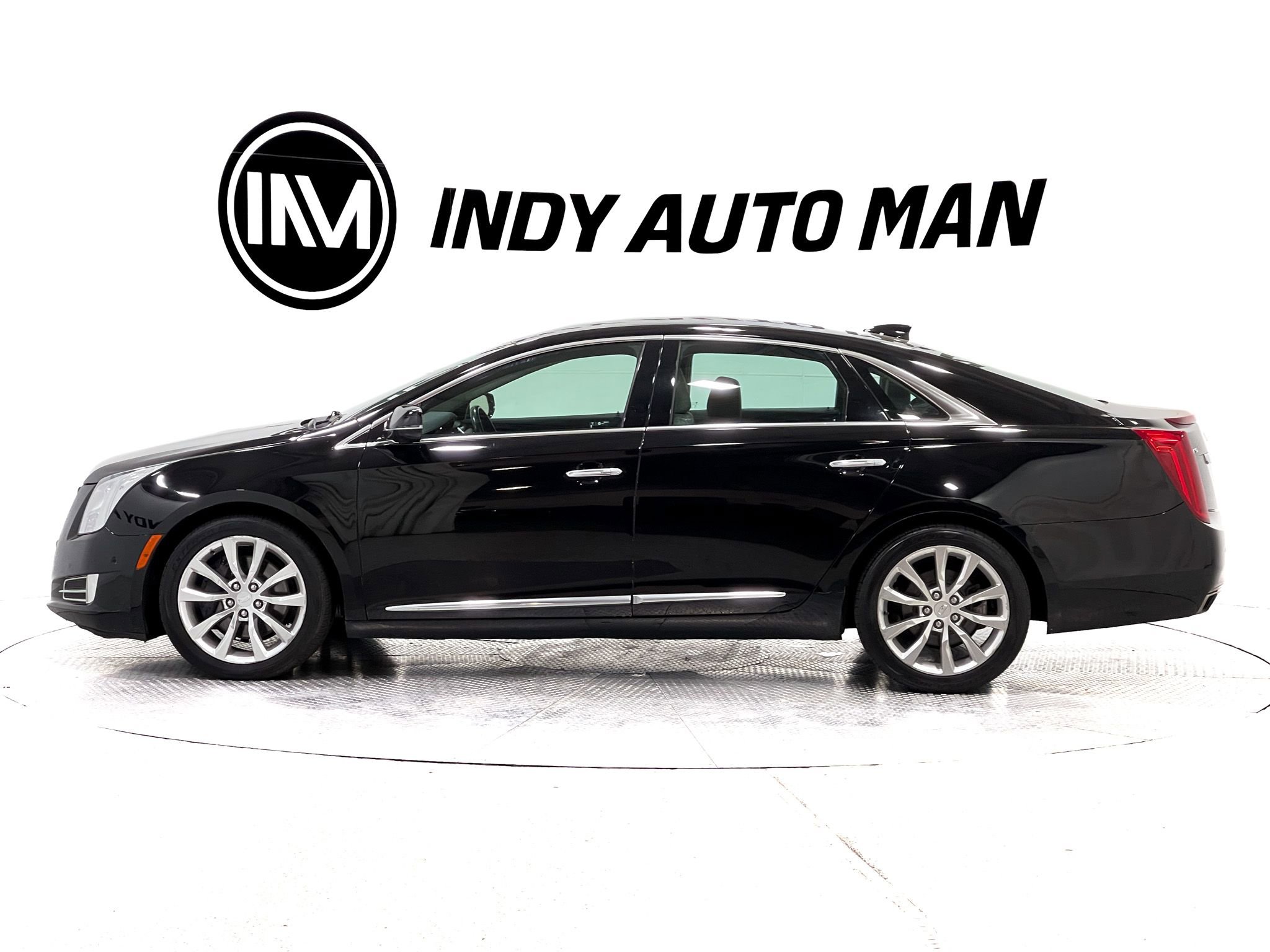 Used 2017 Cadillac XTS Luxury FWD image 7