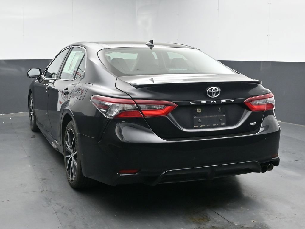 Used 2024 Toyota Camry SE FWD image 6
