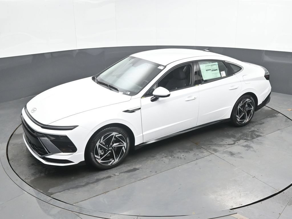 New 2026 Hyundai Sonata SEL AWD/4WD image 17