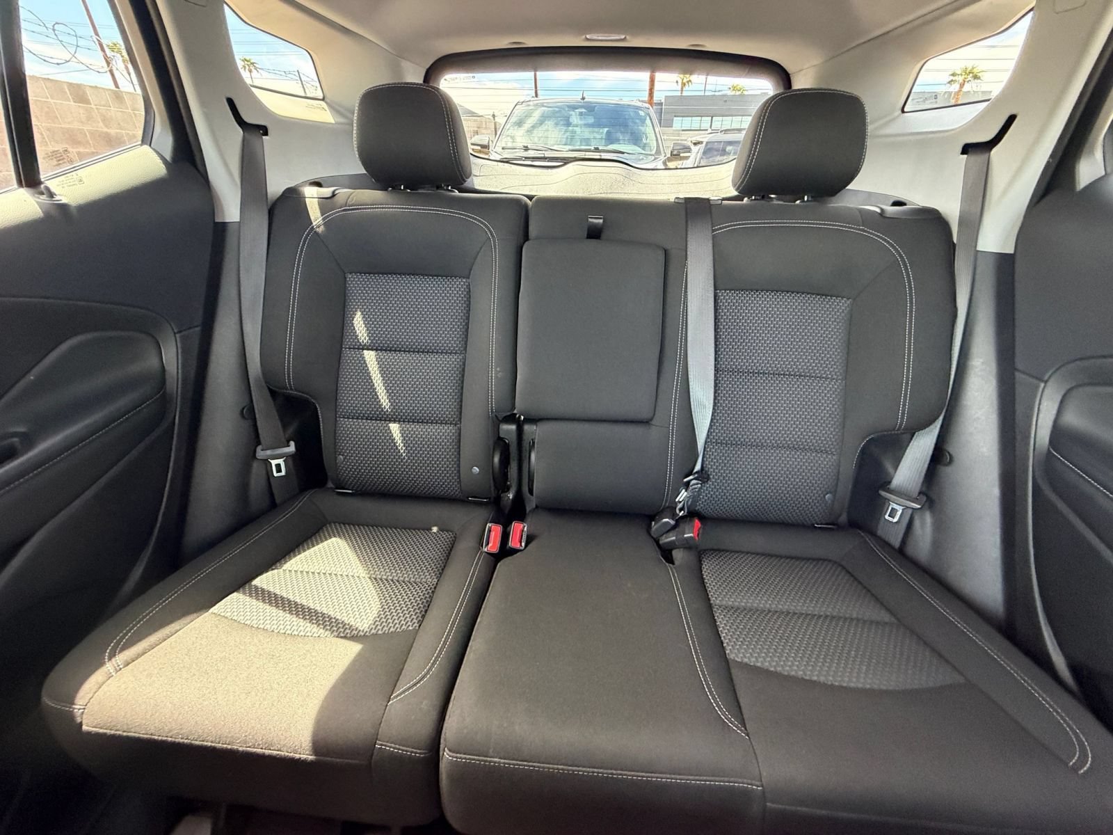Used 2024 GMC Terrain SLE FWD image 36