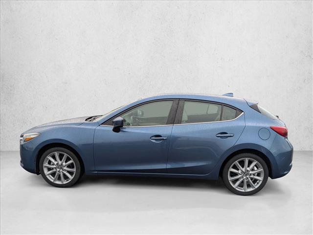 Used 2017 MAZDA MAZDA3 Grand Touring image 8
