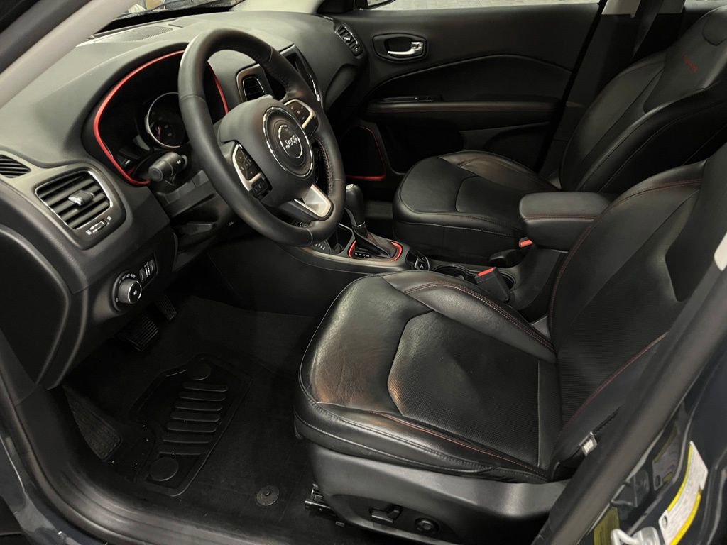 Used 2018 Jeep Compass Trailhawk w/ Leather Interior Group image 14