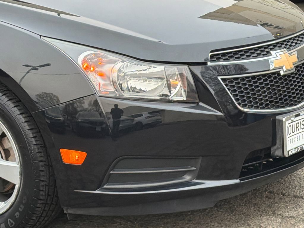 Used 2014 Chevrolet Cruze LT FWD image 6