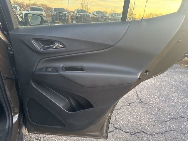 Used 2023 Chevrolet Equinox LT image 22