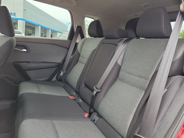 Used 2022 Nissan Rogue SV image 10