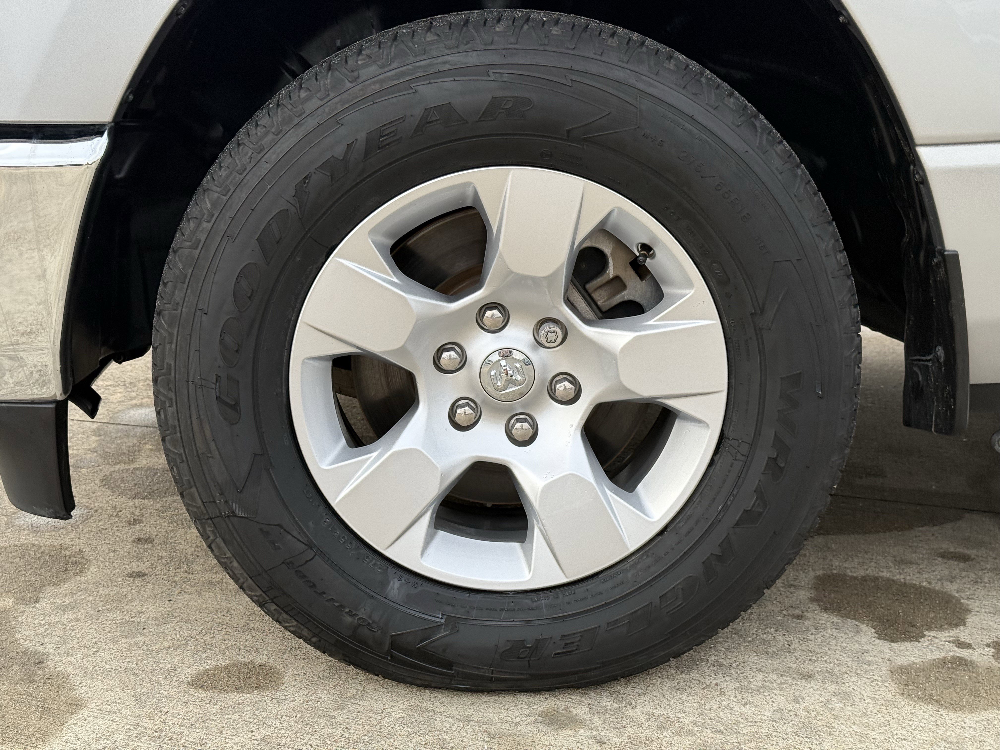 Used 2021 RAM 1500 Lone Star image 12