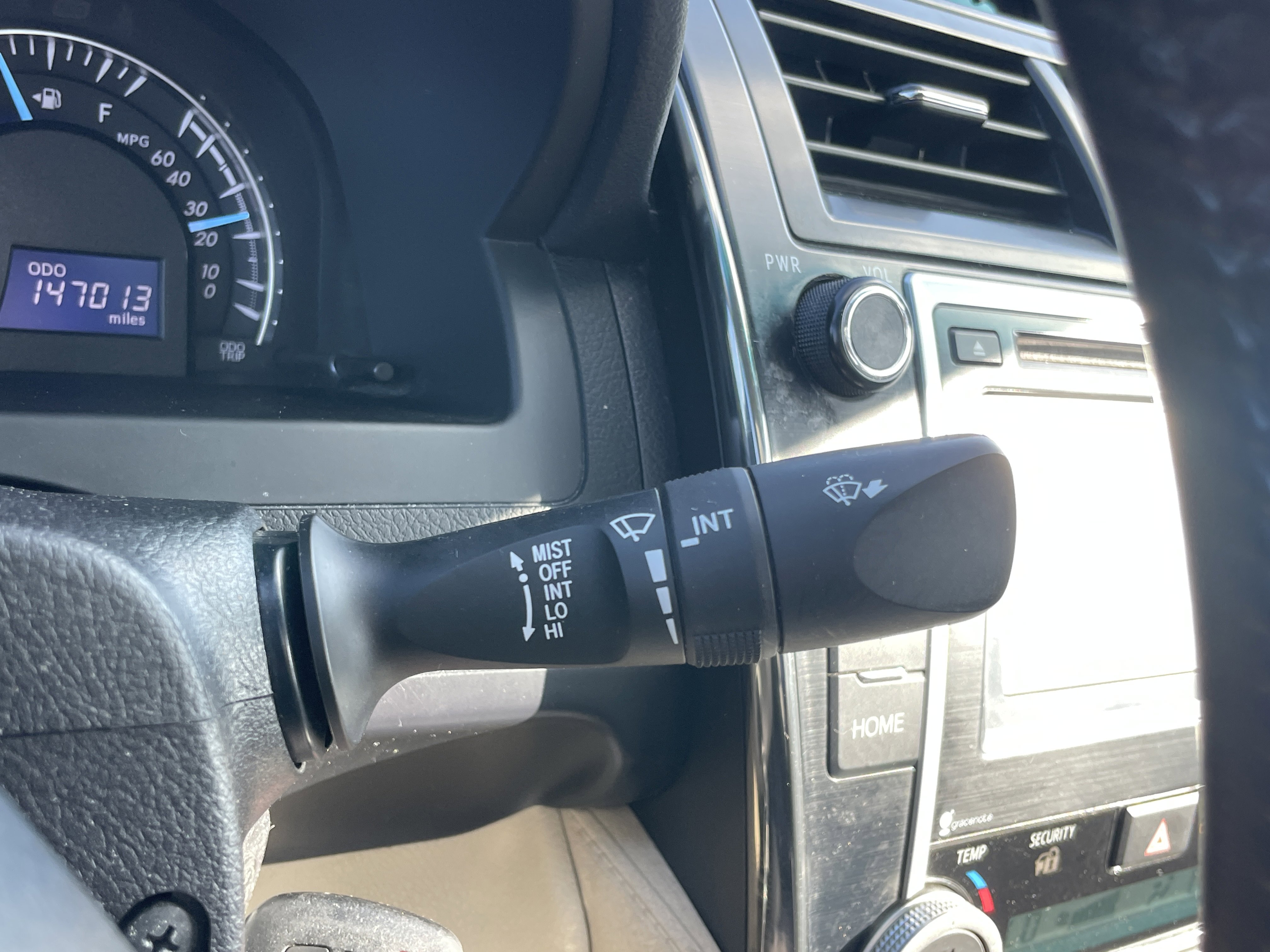 Used 2014 Toyota Camry XLE image 21
