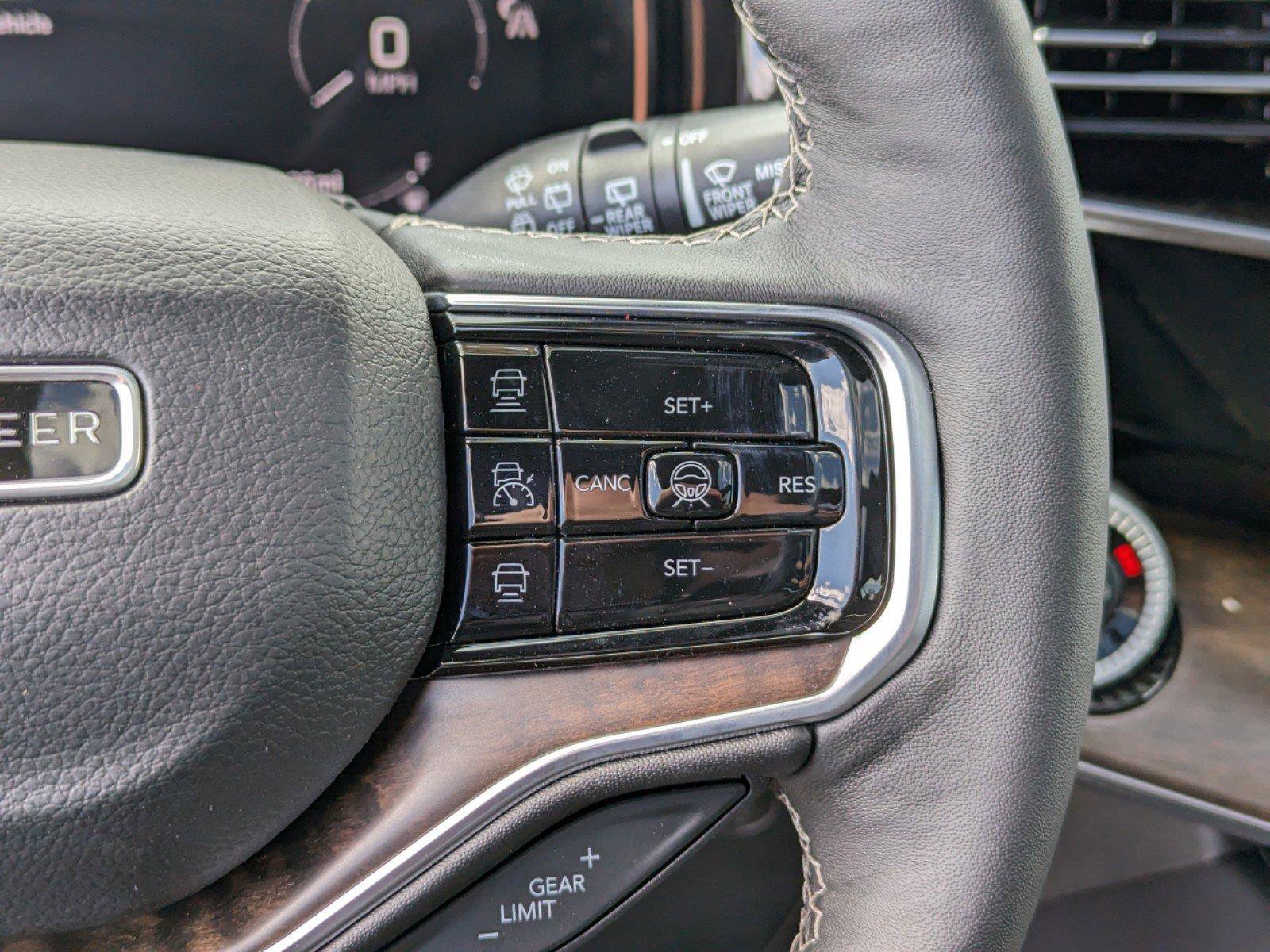 New 2024 Jeep Grand Wagoneer Series I w/ Convenience Group III image 23