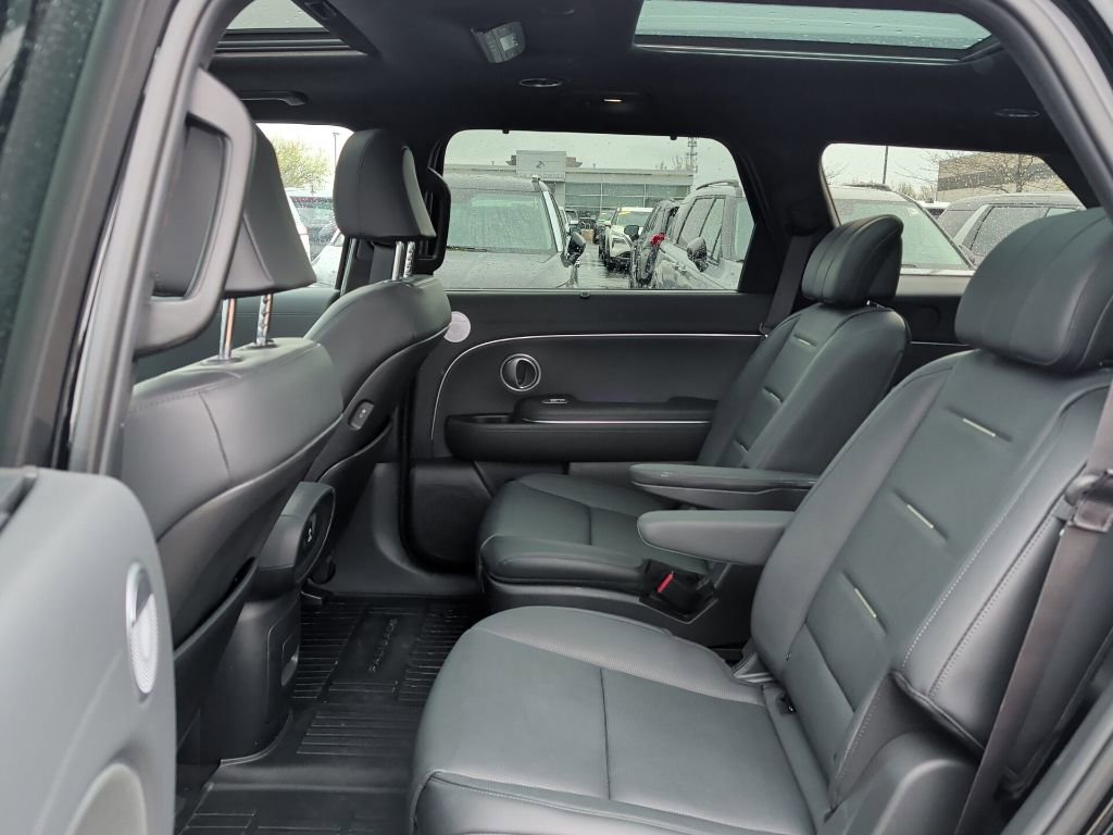 Used 2026 Hyundai Palisade Calligraphy AWD/4WD image 12