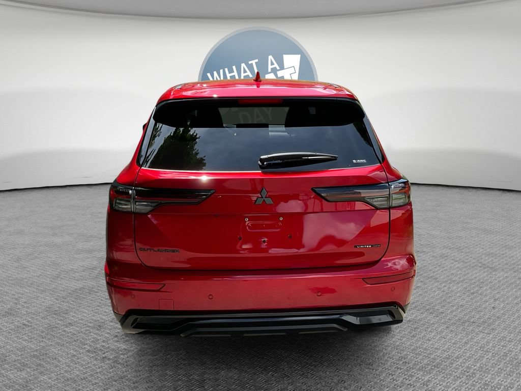 Used 2026 Mitsubishi Outlander LE AWD/4WD image 5