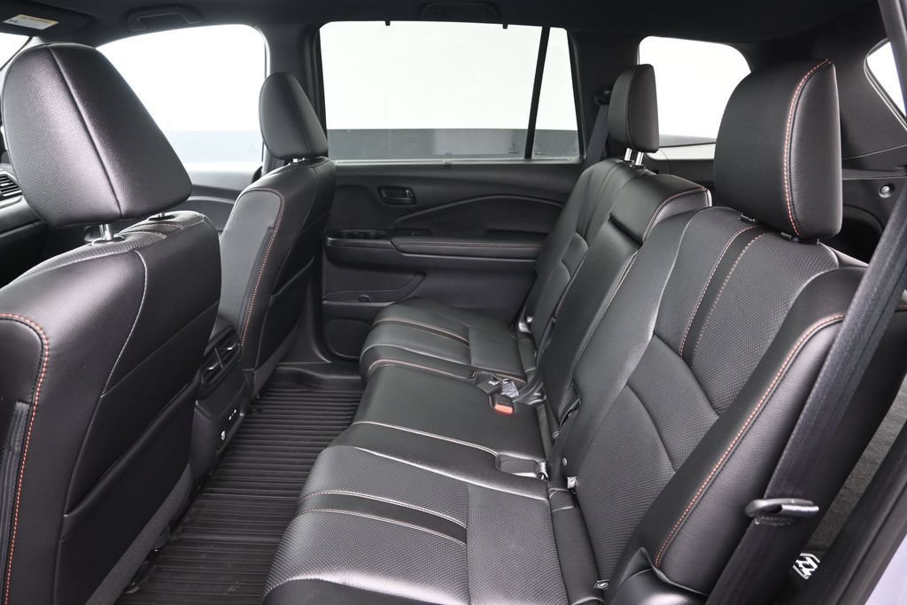 Certified 2024 Honda Passport TrailSport image 27