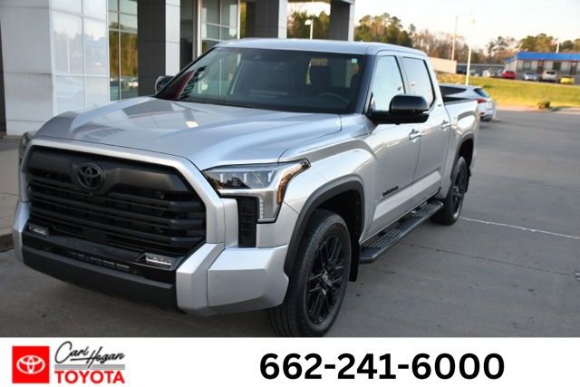 Used 2025 Toyota Tundra Limited image 1