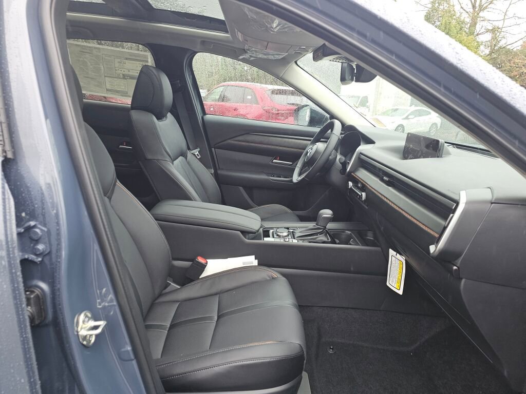 New 2026 MAZDA CX-50 AWD 2.5 Hybrid w/ Cargo Package image 31