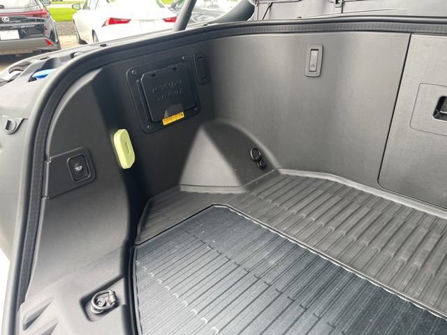 Used 2024 Ford F150 Lightning Flash AWD/4WD image 42