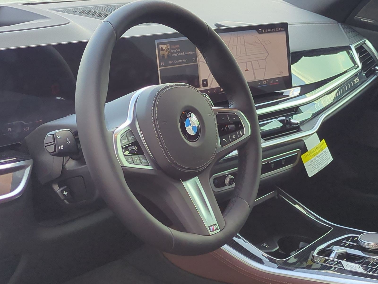 New 2026 BMW X5 xDrive40i w/ M Sport Package AWD/4WD image 17