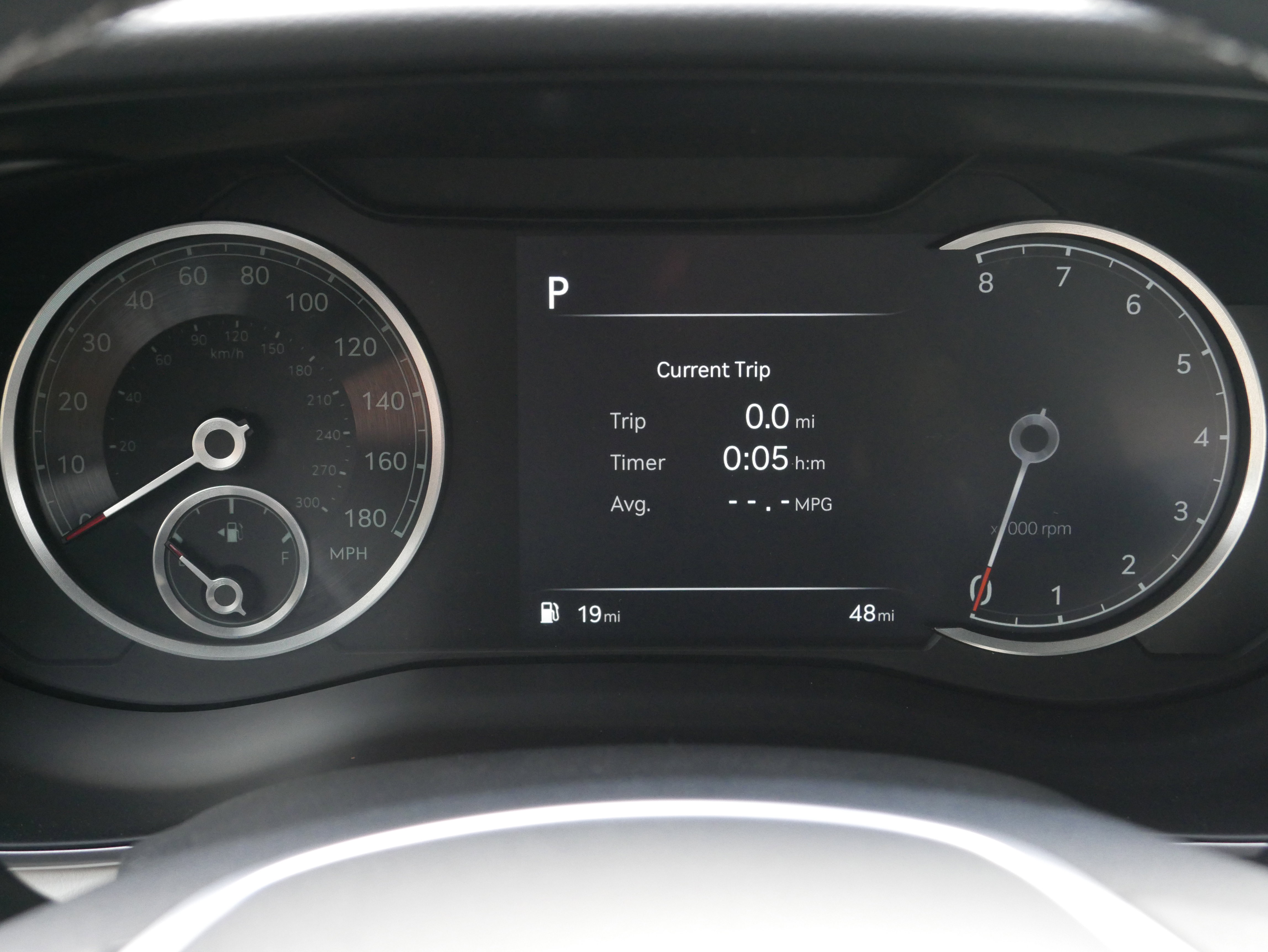 Used 2025 Genesis G70 2.5T image 28