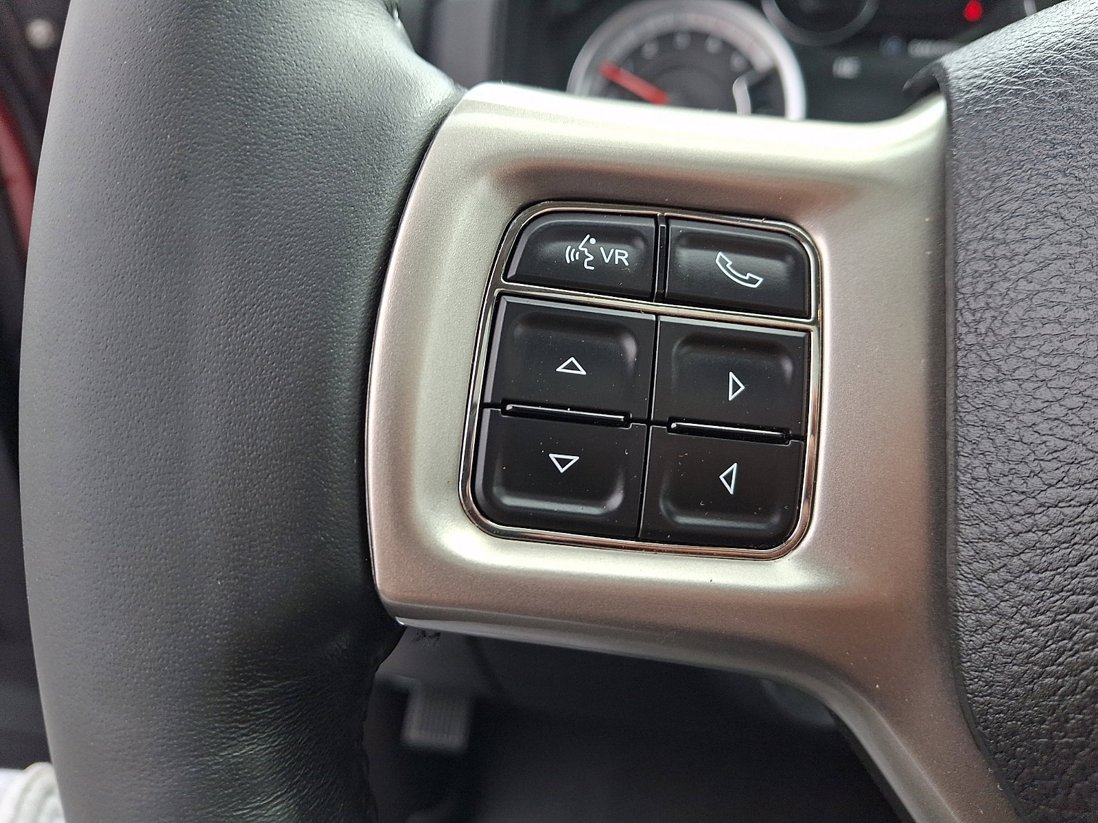 Used 2013 RAM 3500 Laramie image 19