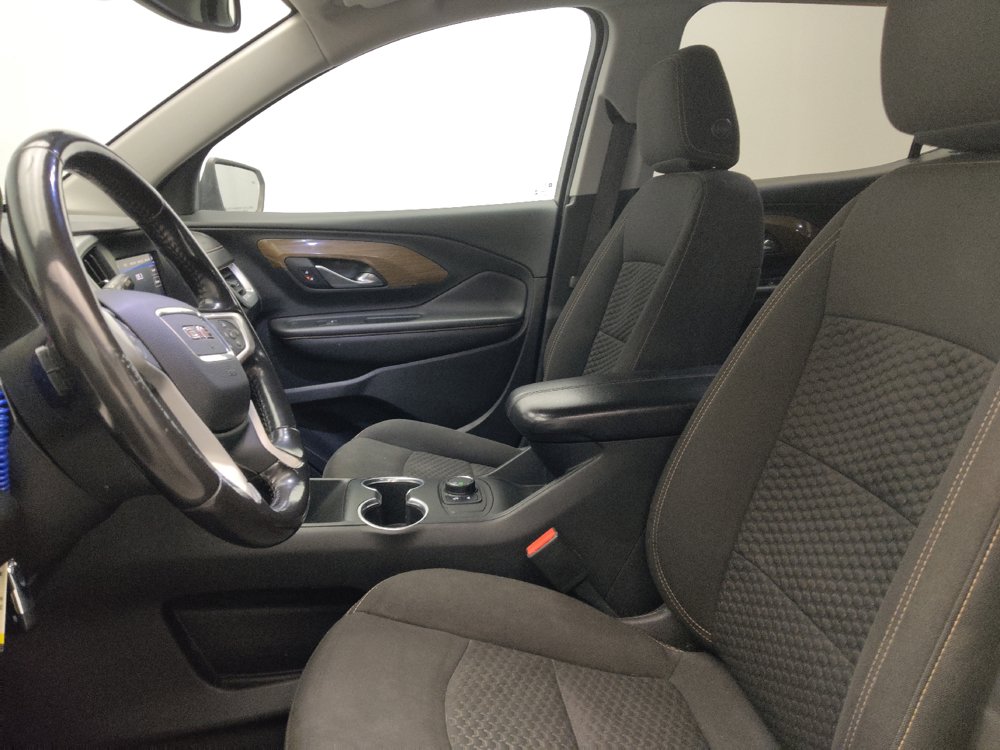 Used 2021 GMC Terrain SLE FWD image 17