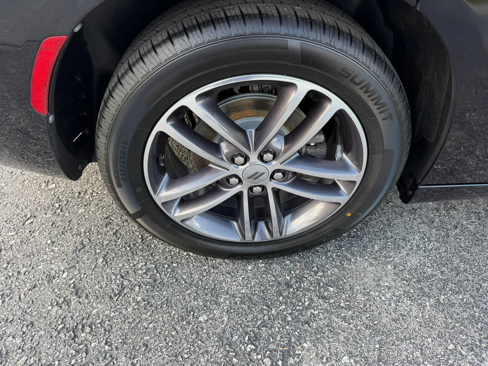 Used 2019 Dodge Charger SXT AWD/4WD image 43