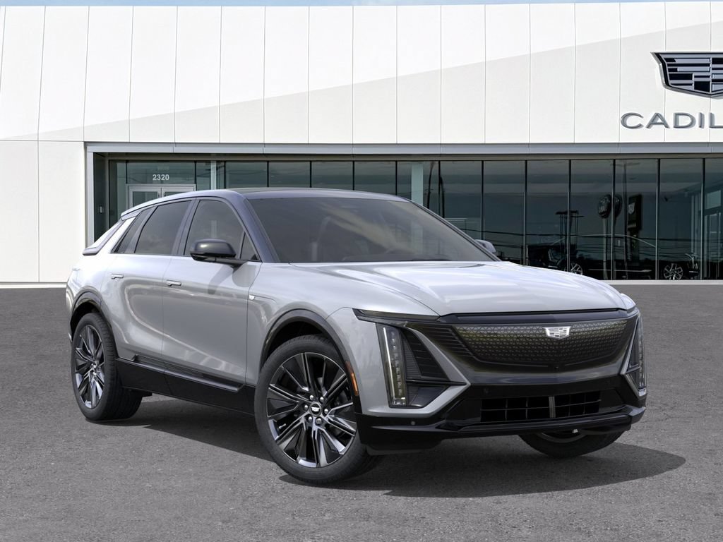 New 2026 Cadillac Lyriq Signature Sport RWD image 7