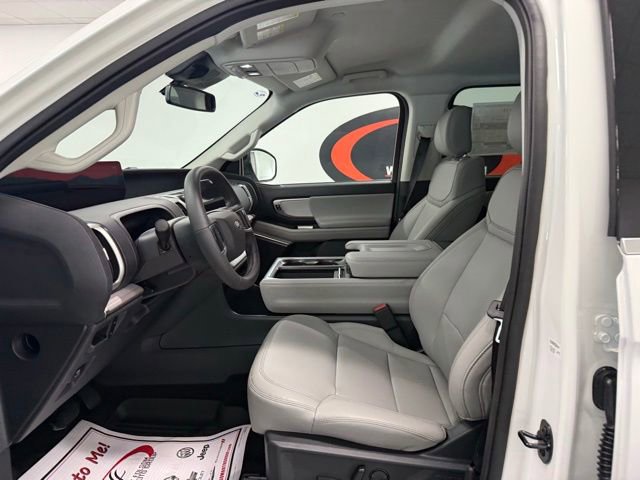 New 2026 Ford Expedition Active RWD image 10