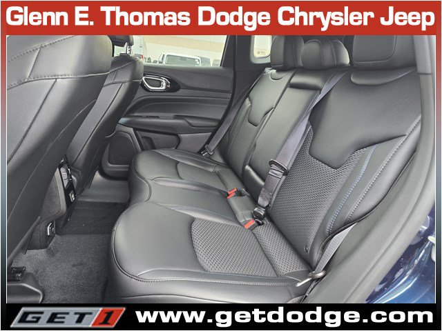 New 2026 Jeep Compass Latitude AWD/4WD image 12