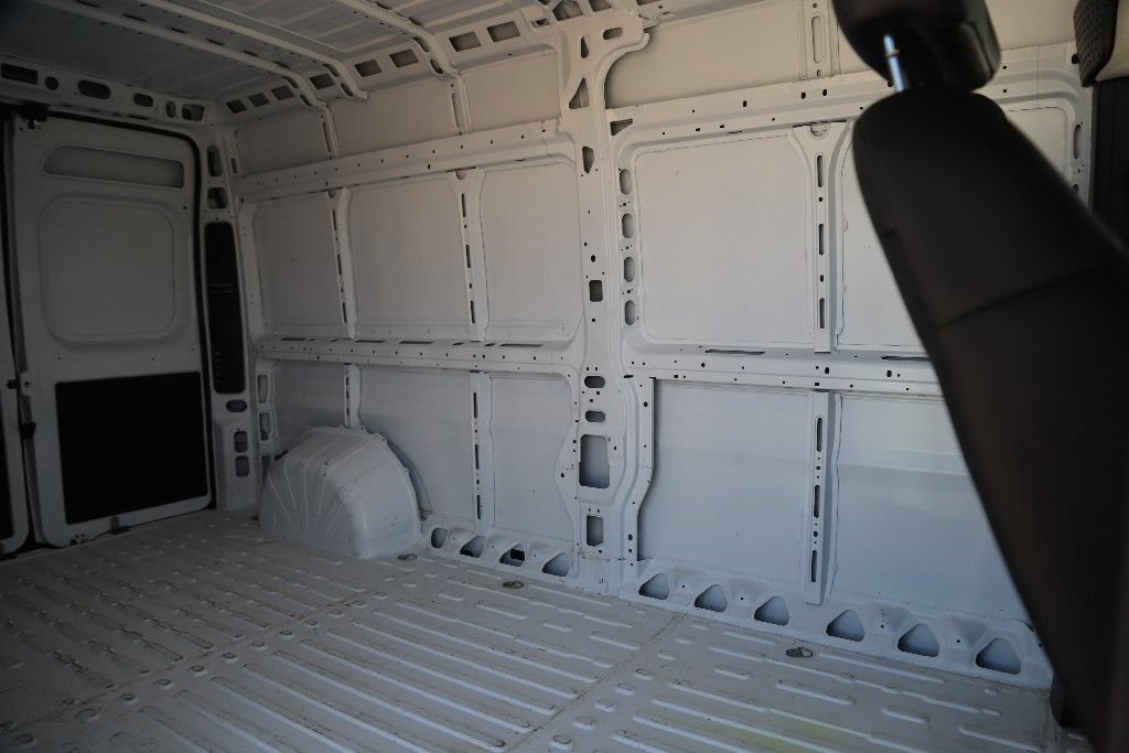 Used 2026 RAM ProMaster 2500 w/ Convenience Group FWD image 41