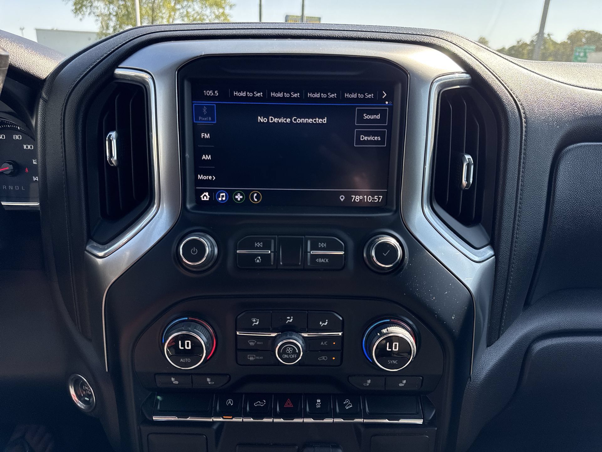 Certified 2021 Chevrolet Silverado 1500 LT Trail Boss w/ LPO, Dark Essentials Package AWD/4WD image 16