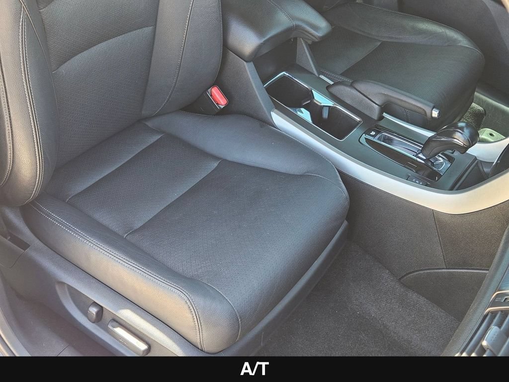 Used 2014 Honda Accord EX-L image 32