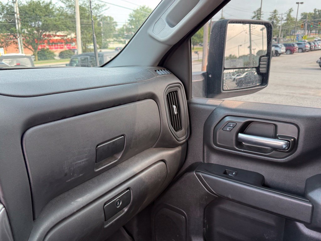 Used 2024 Chevrolet Silverado 2500 Custom AWD/4WD image 22